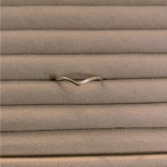 Pandora Polished Wishbone Ring - Picture 2 of 3